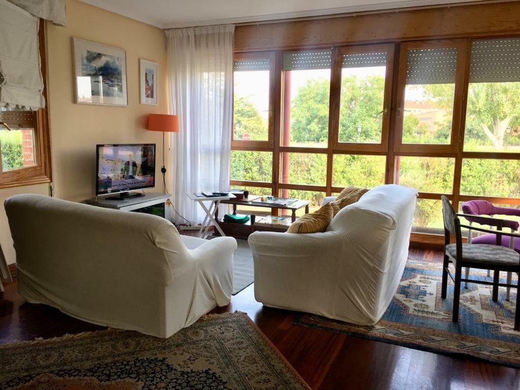 Preciosa Casa Independiente Con Piscina Cubierta Y Gran Jardin Privados Haro Buitenkant foto