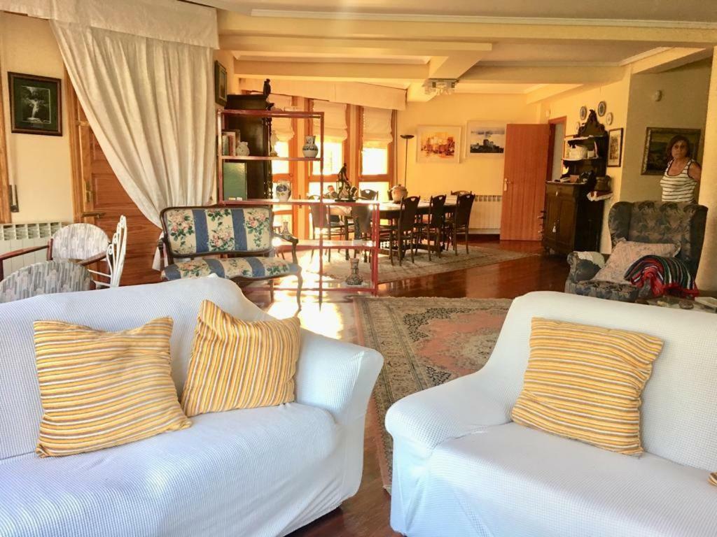 Preciosa Casa Independiente Con Piscina Cubierta Y Gran Jardin Privados Haro Buitenkant foto